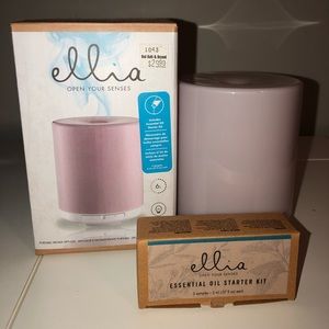 Color changing essential oil diffuser